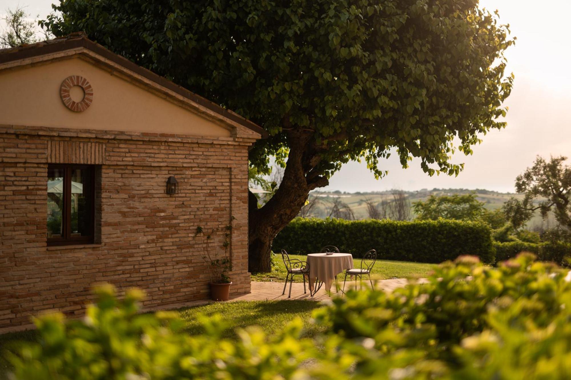 Apartmán Poggio Antico Monte San Vito Exteriér fotografie