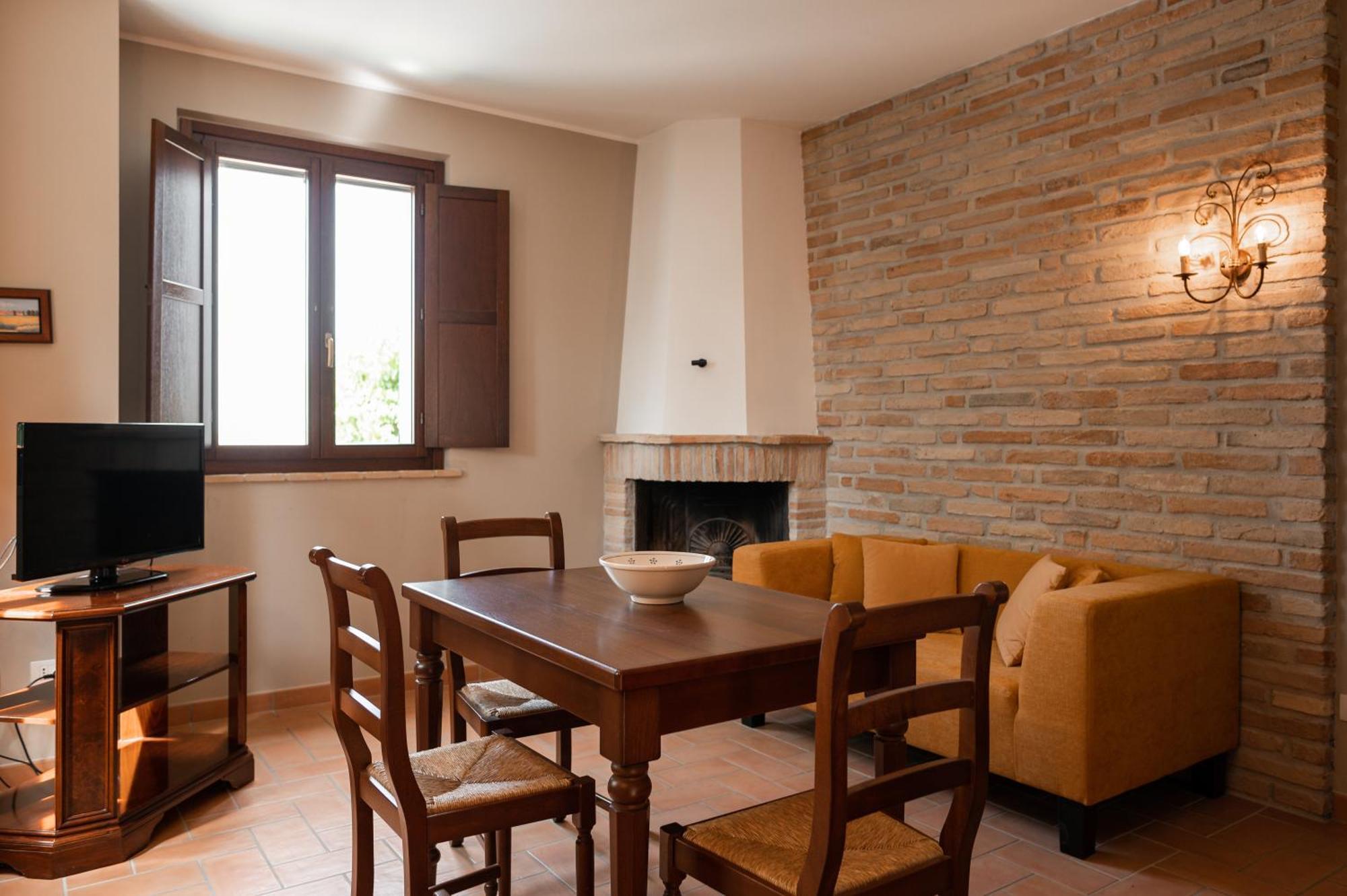 Apartmán Poggio Antico Monte San Vito Exteriér fotografie